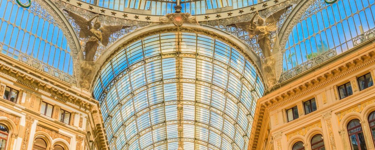 Best venues for hosting business conferences in Naples